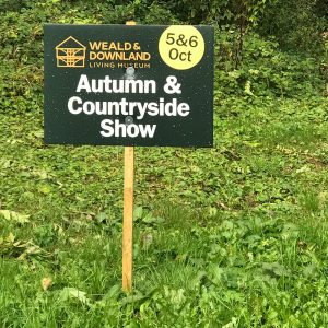 Outdoor countryside show correx sign